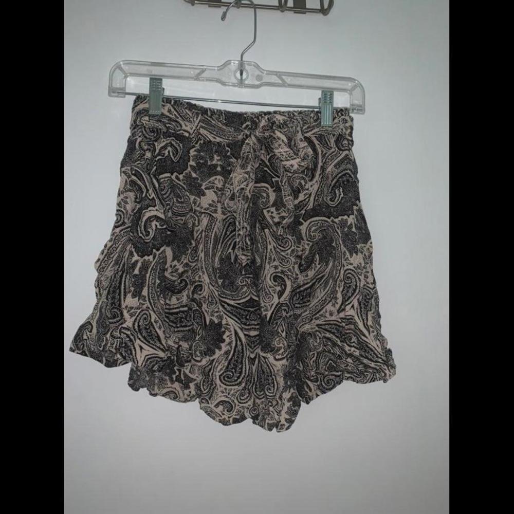 H&M Skirt Size 2